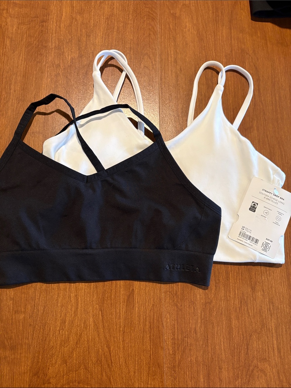 NWT Athleta Girl Bundle of 1  Seamless V Neck & 1  Strappy Crop Bra Sz XXL/16